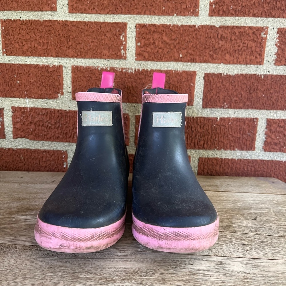 Size 2 HATLEY kid girl slip on ankle rain boots